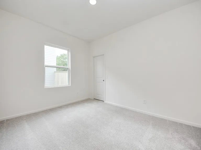 31035 Gayle Prairie Oaks St — Photo 33
