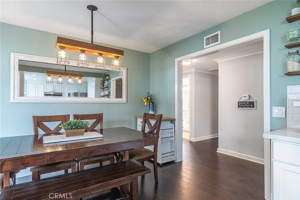 Iris Ave, Fountain Valley — Photo 3