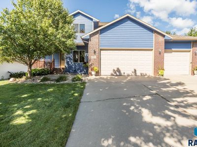 4605 S Graystone Ave, Sioux Falls, SD, 57103