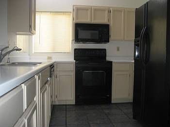 2nd image of 1634 N Salem Cir