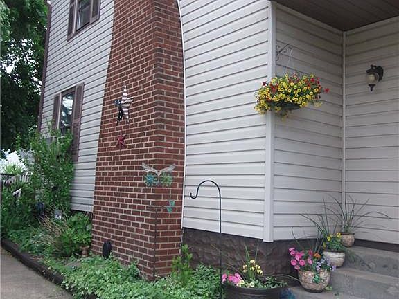 2nd image of 44 Melroy Ave