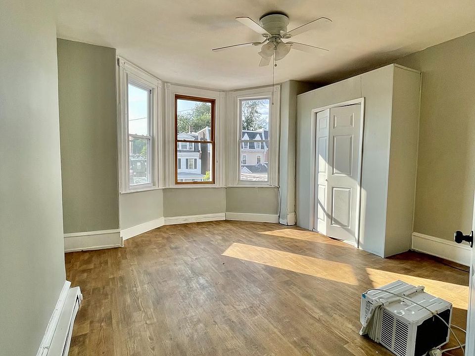 1st image of 1230 E Chelten Ave #2F