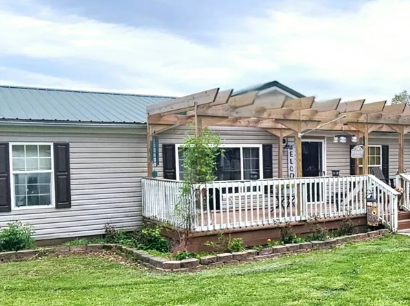 16730 County Road 300 N, Broughton, IL 62817