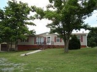 1161 Huntington Dr, Bedford, VA 24523