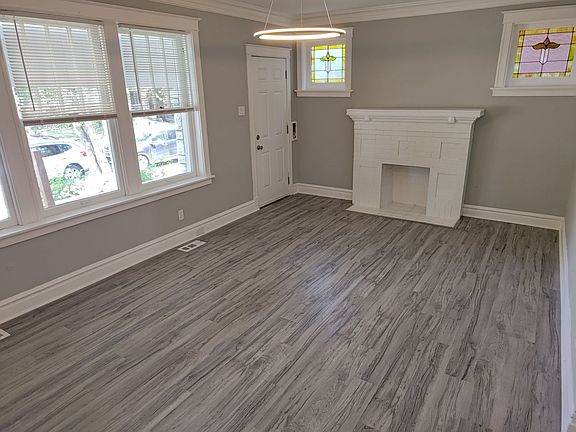 5th image of 4990 Tholozan Ave #0