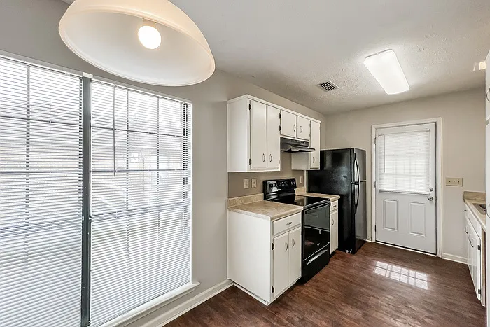 7018 Epperson Dr — Photo 4