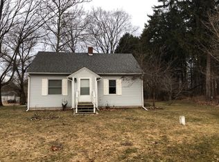 621 Hartger Ave, Fremont, MI 49412