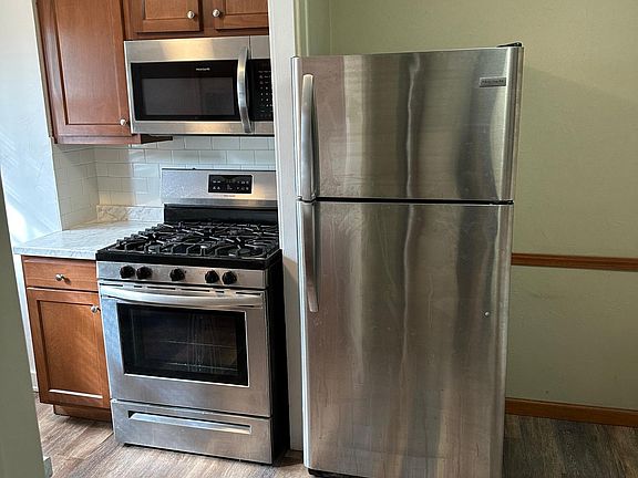 4th image of 1020 Kenmore Ave APT 2