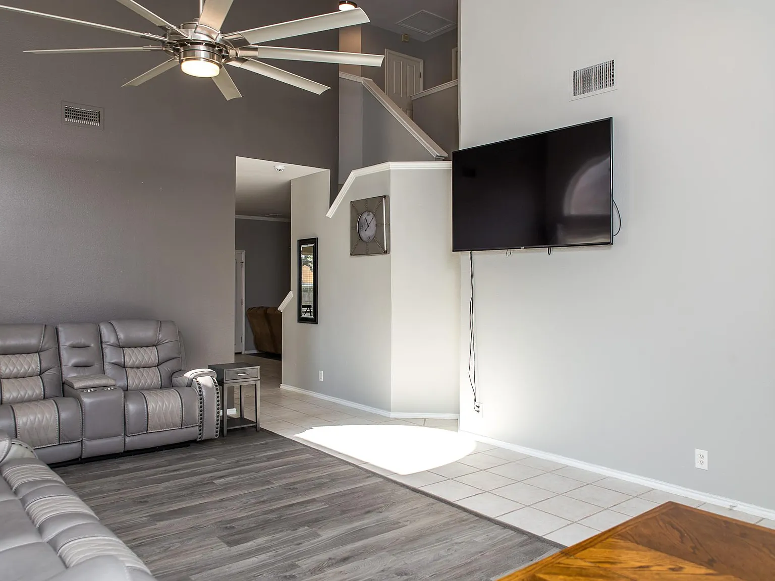 2346 Windmill Way — Photo 2