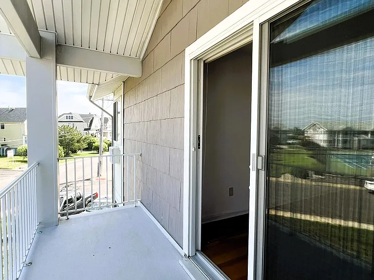 50 Valentine St #12B — Photo 10