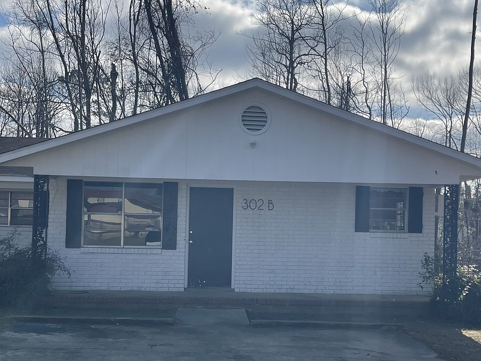 1st image of 302B Nita Dr