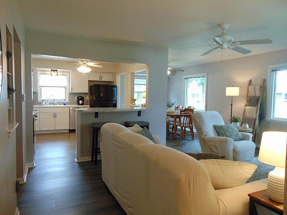4th image of 2630 S 94th STREET