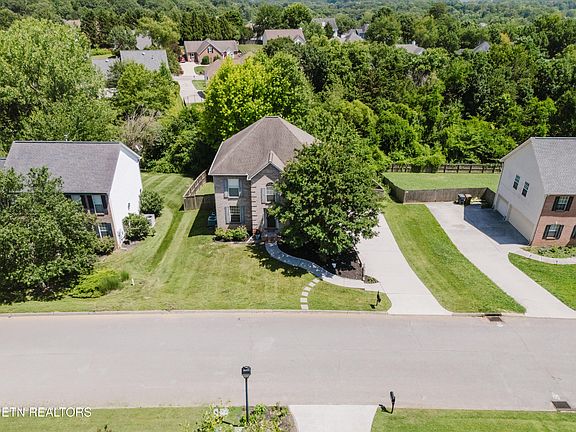 3rd image of 5626 Eagle Crest Ln
