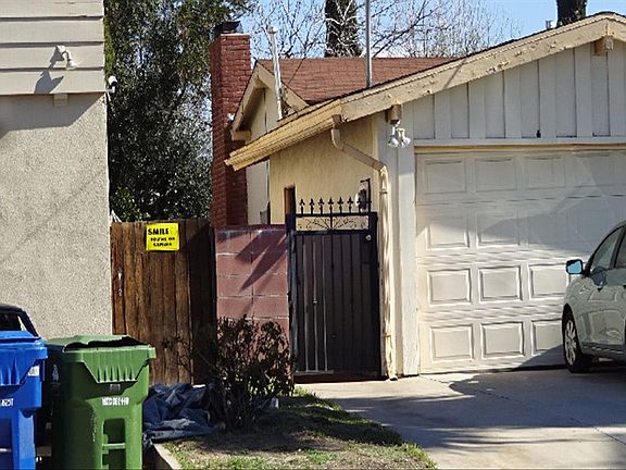 2nd image of 8002 Bellaire Ave