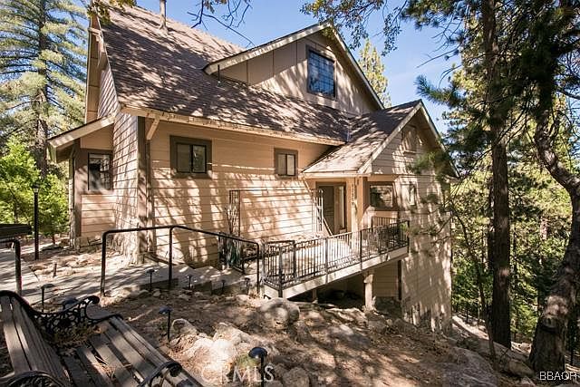 1st image of 27568 N Ashwood Ln