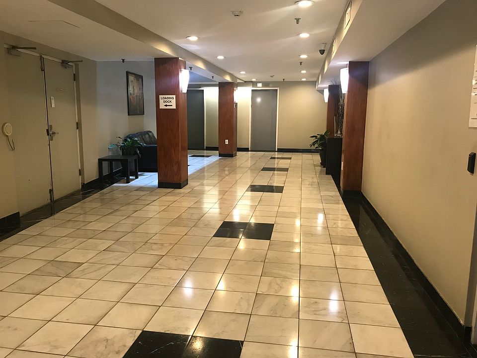 1st image of 147 Kelton St APT 511