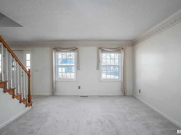 3rd image of 4312 Regency Pl
