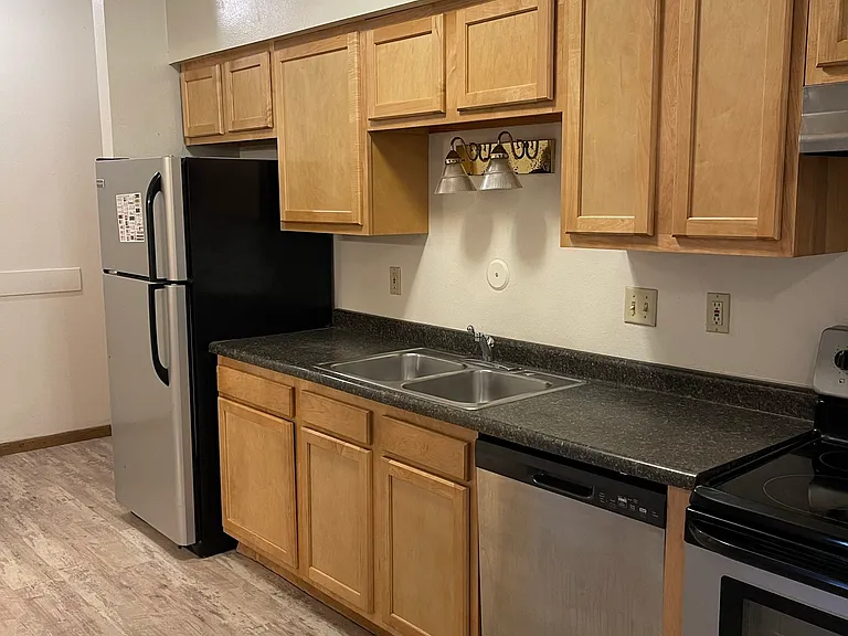 327 E College St #1711 — Photo 2