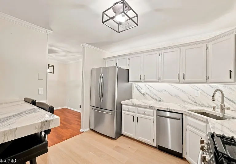 50 Pine St #I-2 — Photo 9