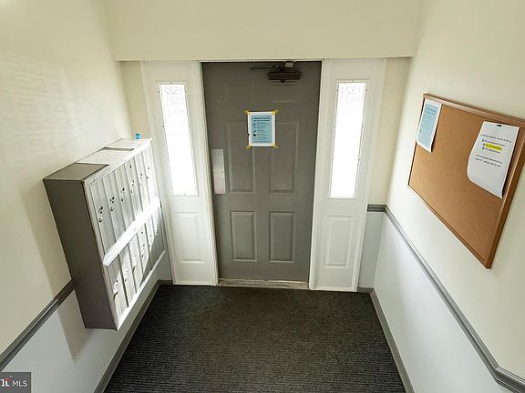 3rd image of 1508 Valley Dr