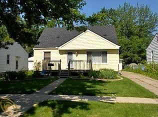 1082 Lester Ave, Ypsilanti, MI