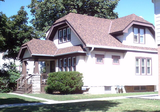 2nd image of 2842 S 60th St