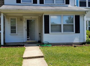 33 Meadow Ln, Waldorf, MD 20601