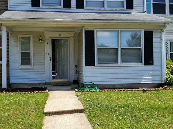 33 Meadow Ln, Waldorf, MD 20601
