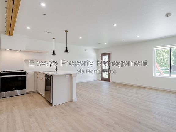 2nd image of 844 NW 43rd St #102
