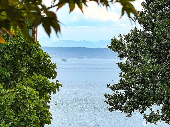 1231 Monroe Street, Port Townsend, WA 98368