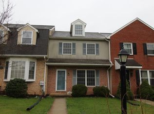 1108 Hampden Dr, Strasburg, PA