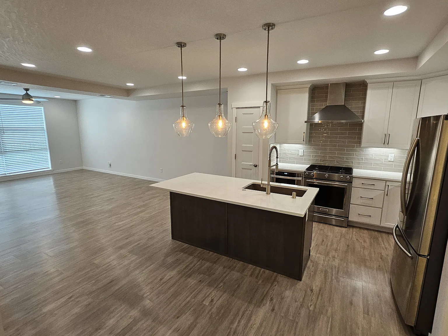 20848 E Indiana Ave — Photo 3