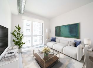 339 W 38th St #16E, New York, NY 10018