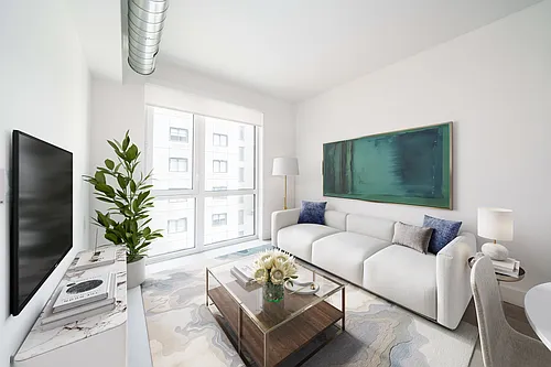 339 W 38th St #15E Photo 1