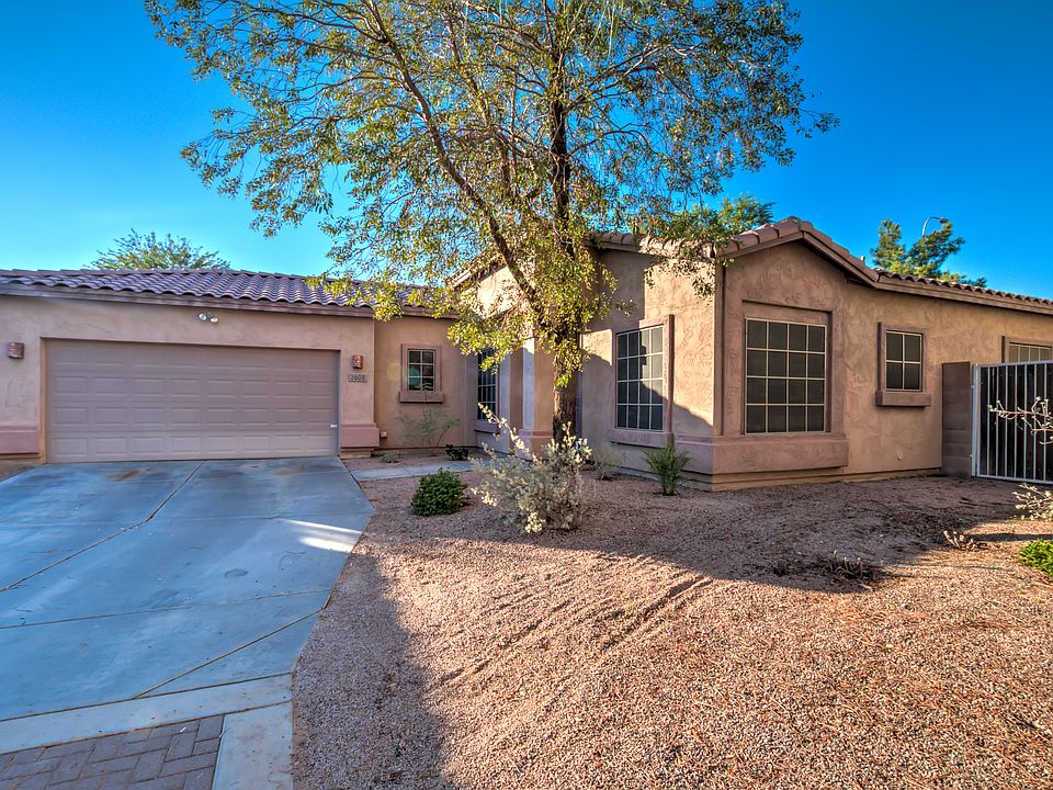 1st image of 2608 E Bellerive Dr