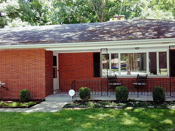 3rd image of 5070 Aquilla Dr