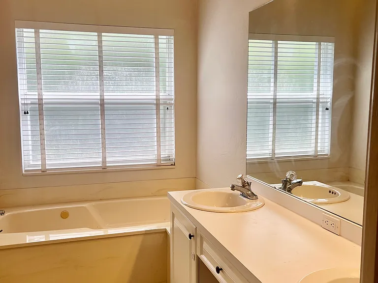 5632 Beaurivage Ave — Photo 19