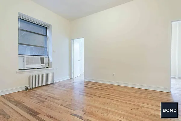 Rented by Bond New York | media 1