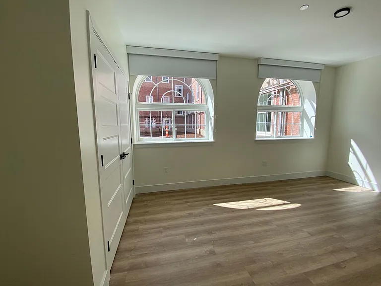 One Park Apartments — Photo 94