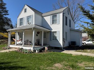 12 Storms Ave, Wanaque, NJ