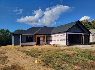 1352 Kiowa Ct #1, Boonville, MO 65233