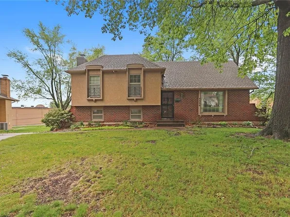 4558 S Spring St, Independence, MO 64055