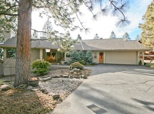 1633 NW Summit Dr, Bend, OR 97703
