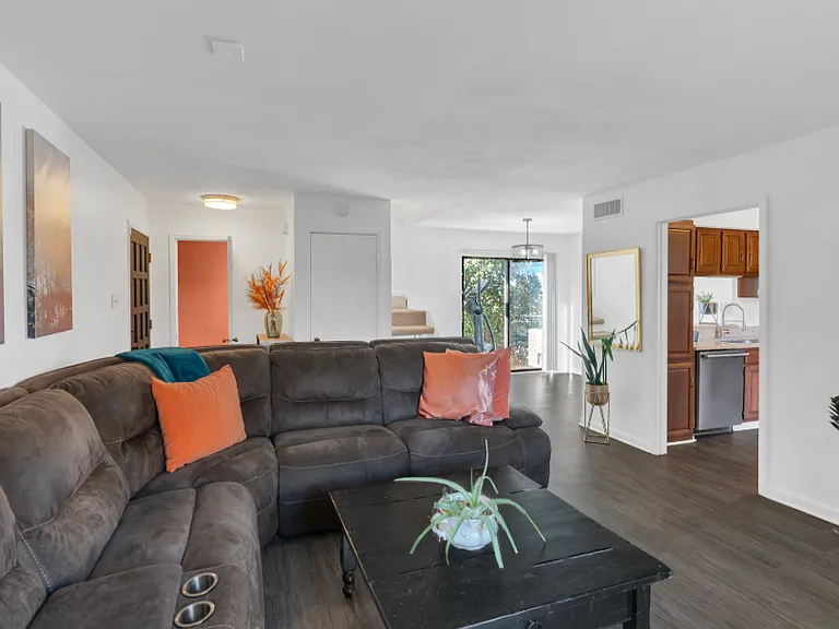 2503 Tierra Dr #1 — Photo 4