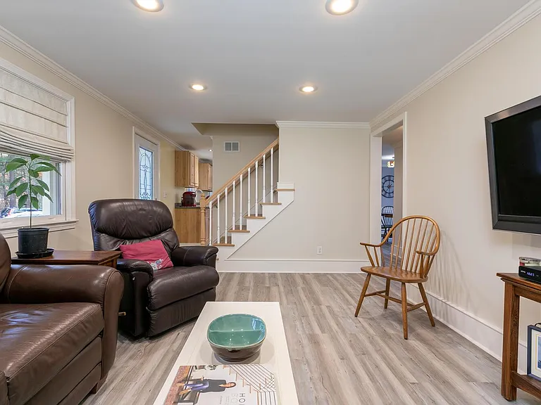 32 Maple Ave — Photo 19