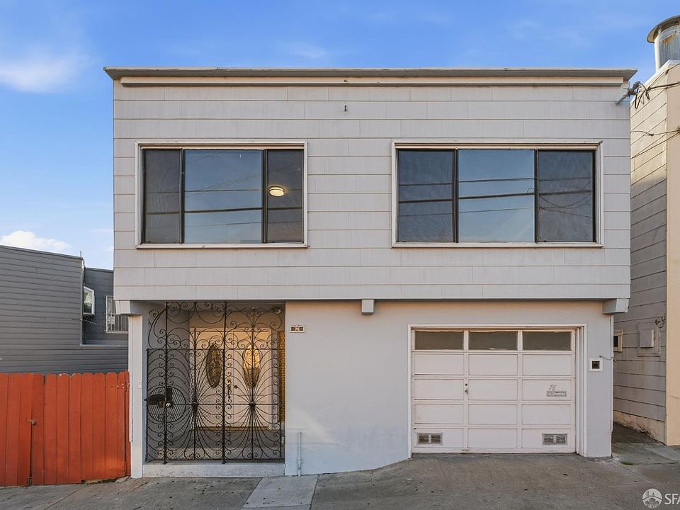 1st image of 76 Vesta St