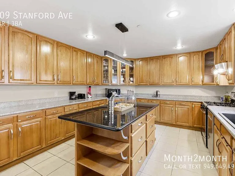 609 Stanford Ave — Photo 24