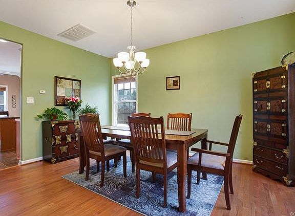 5th image of 13437 Naylors Blue Dr