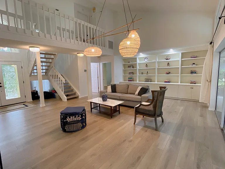 4489 E Oak View Dr — Photo 4