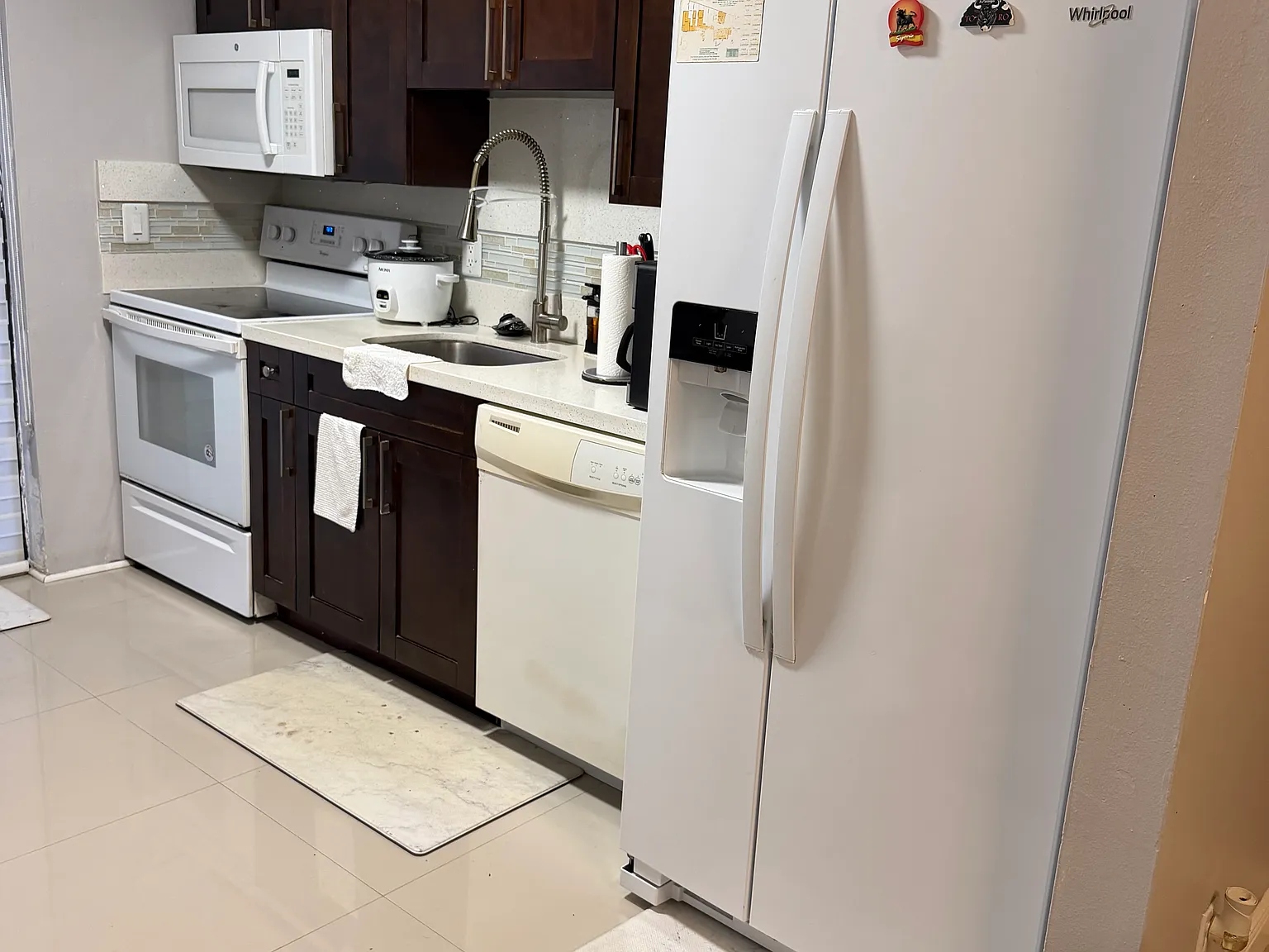 3 bed, $1,000 — Photo 3